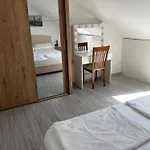Apartment Mira Vinisce