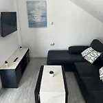 Apartament Mira Vinišće