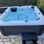 Mira *