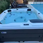 Mira Apartament